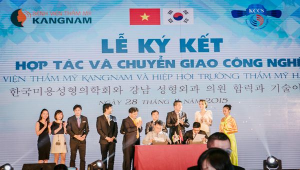 Kangnam chính thức là thành viên Hiệp hội Thẩm mỹ Hàn Quốc